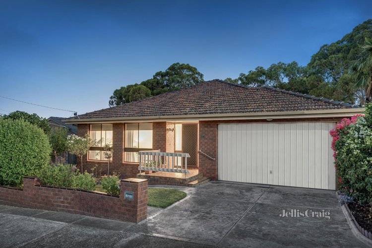114 Warralong Avenue Greensborough 3088