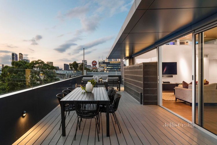1 143 Cecil Street South Melbourne 3205