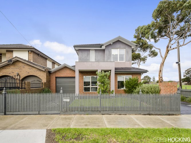 1 148 Chambers Road Altona North 3025