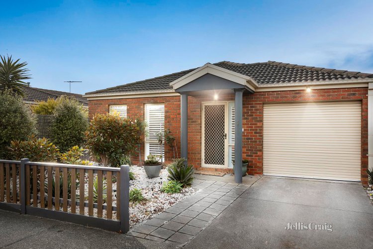 1 15-17 Railway Street North Altona 3018