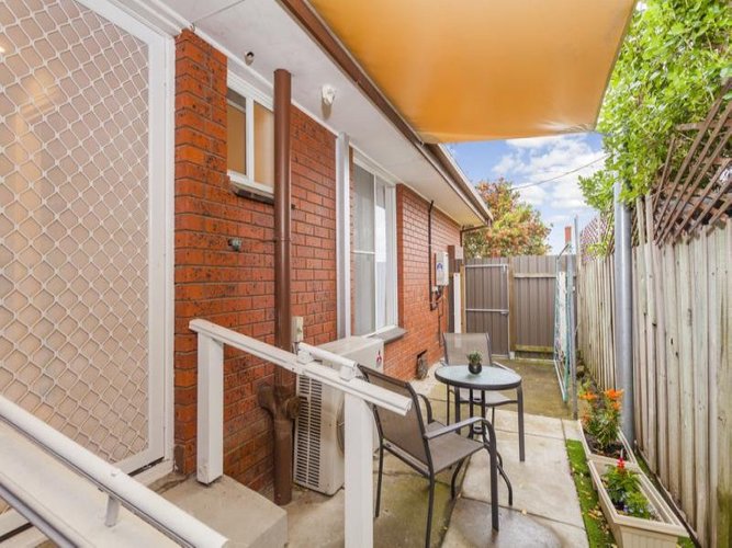 1/15 Ann Street, Geelong West