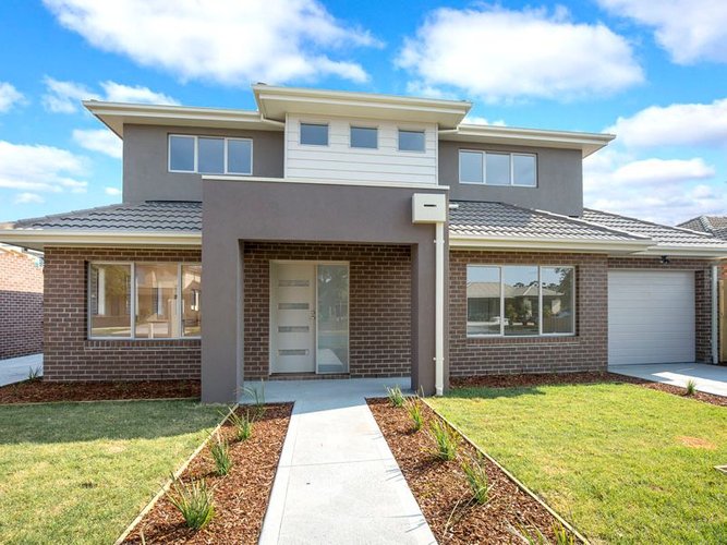 1 15 Banksia Grove Tullamarine 3043