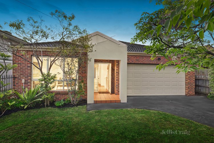 1/15 Milford Street Bentleigh East 3165