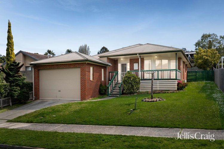 115 Victoria Road Chirnside Park 3116