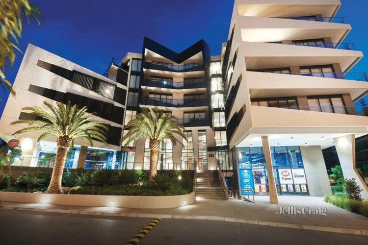 115 222 Bay Road Sandringham 3191