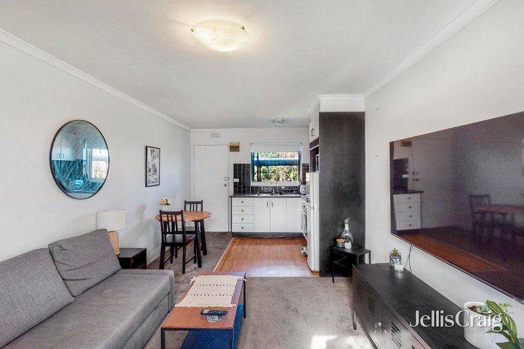 11 55 Wellington Street Flemington 3031