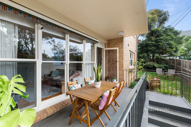 1 1583 Malvern Road Glen Iris 3146
