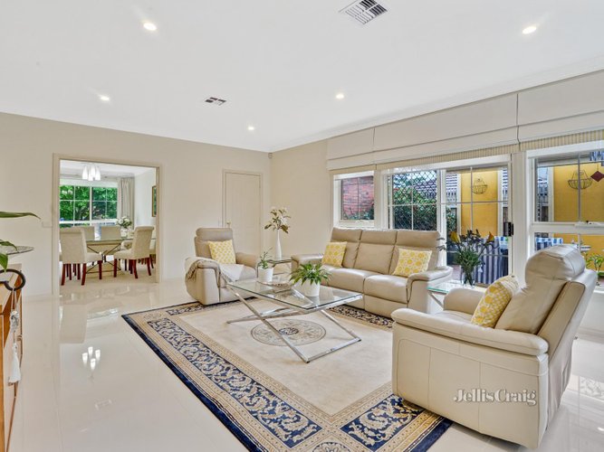 1 16 Baringa Street Mount Waverley 3149