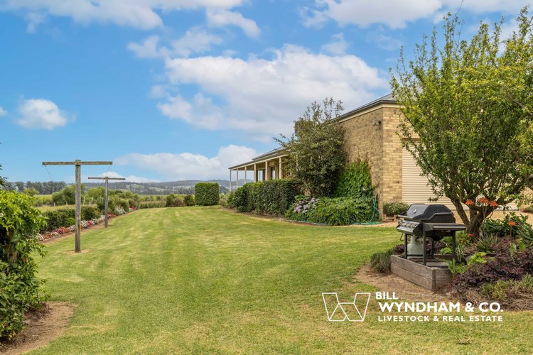 116 Bruthen-Nowa Nowa Road, Bruthen