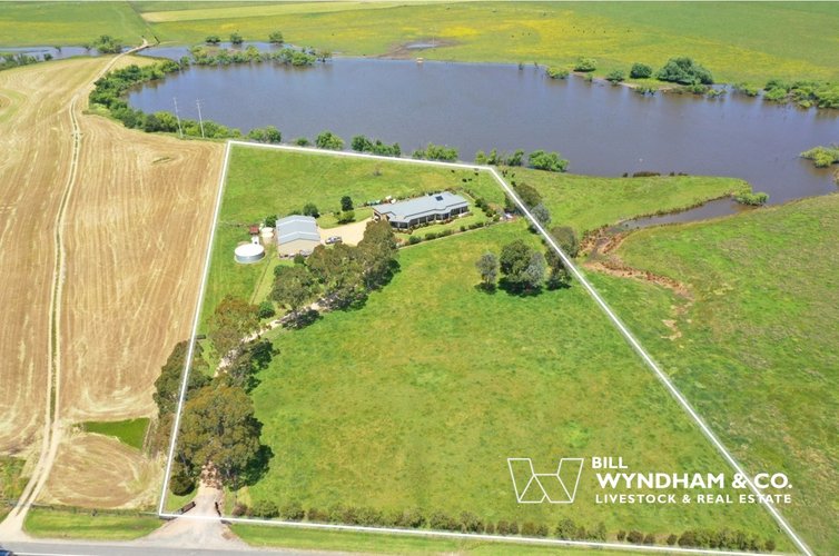 116 Bruthen-Nowa Nowa Road, Bruthen