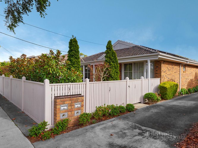 1 16 Donald Street Blackburn South 3130