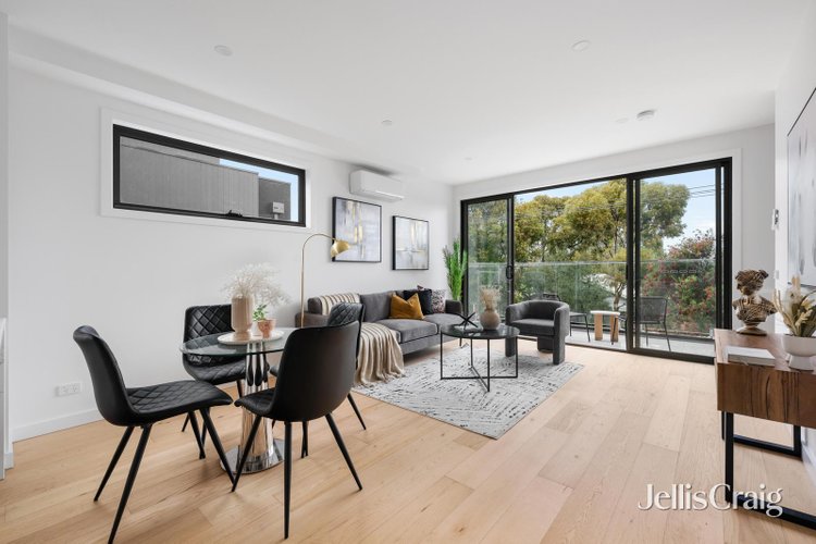 1 16 Irvine Crescent Brunswick West 3055