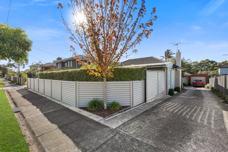 1/16 Mountain Crescent Mulgrave 3170