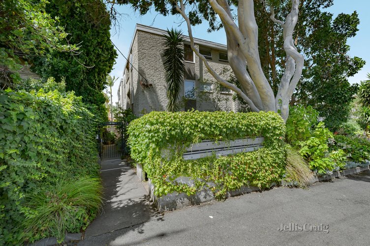 11/61 Auburn Road Hawthorn 3122