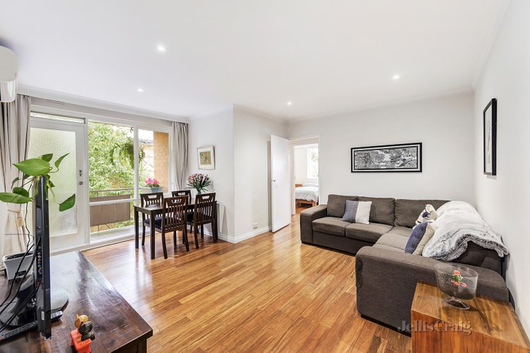 11/62 Edgar Street North Glen Iris 3146