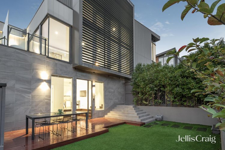 1 1693-1699 Malvern Road Glen Iris 3146