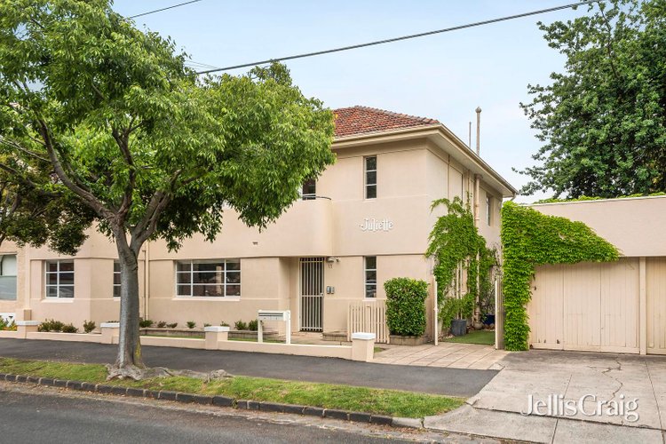 1 17 Hennessy Avenue Elwood 3184