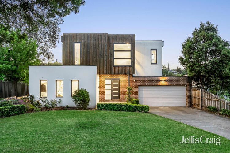 1 17 Howitt Drive Templestowe Lower 3107