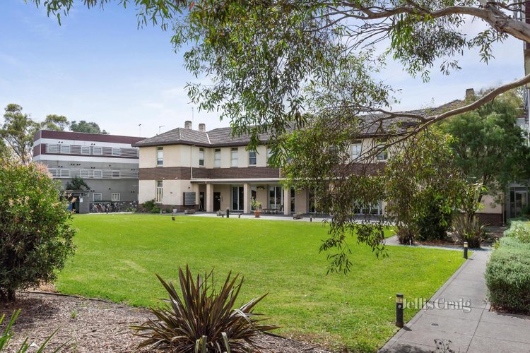 117c 116-130 Main Drive Macleod 3085