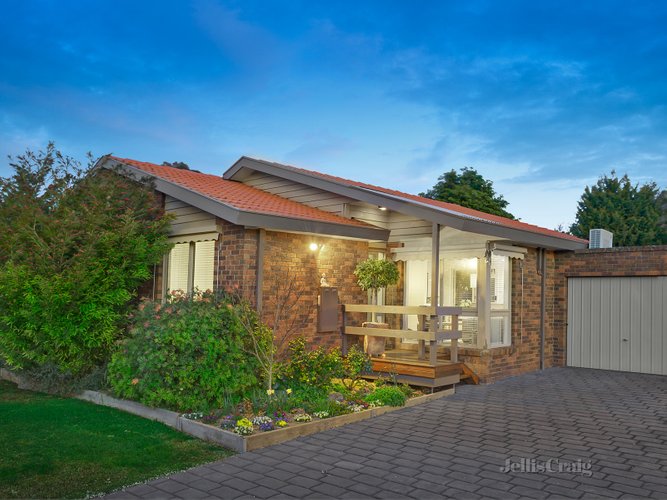 11/88 Greenhill Road Greensborough 3088