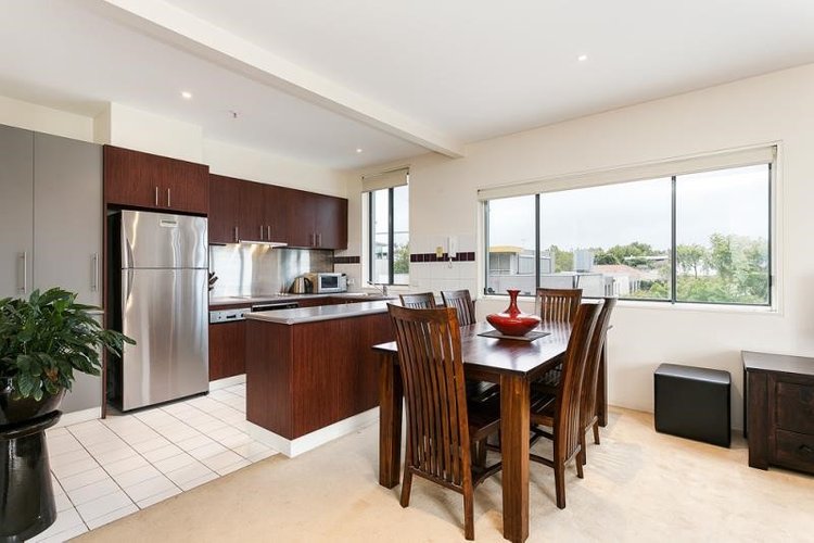 11/89 Ormond Road Elwood 3184