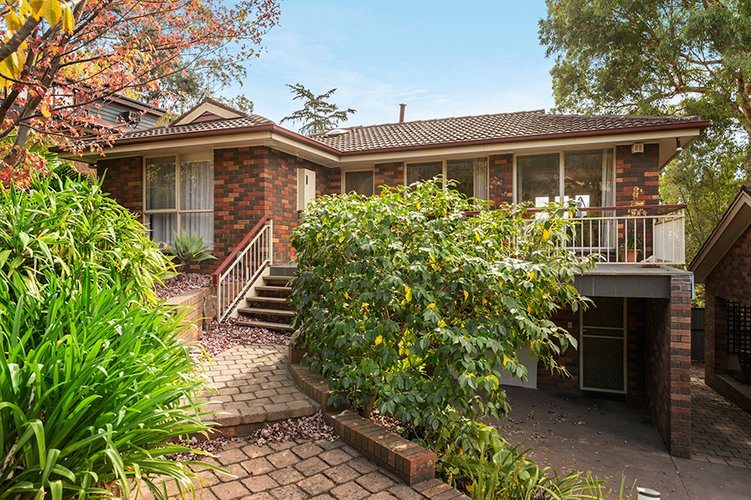 119 Arthur  Street Eltham 3095