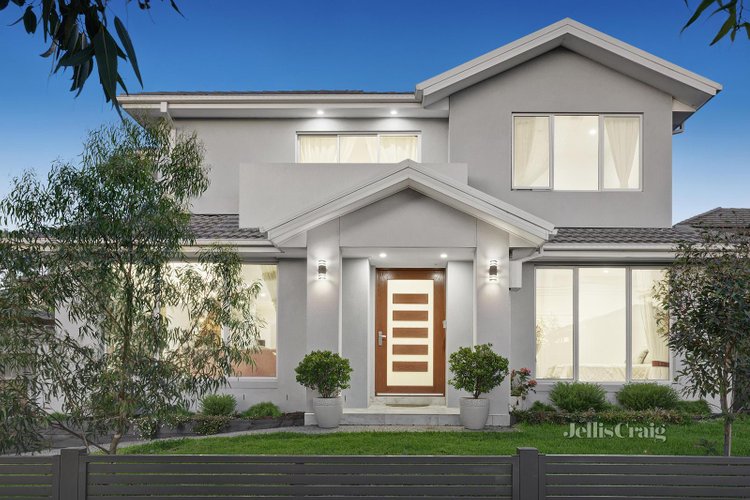 1 19 Avonhurst Drive Glen Waverley 3150