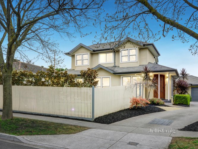 1 19 Gloucester Road Ashburton 3147