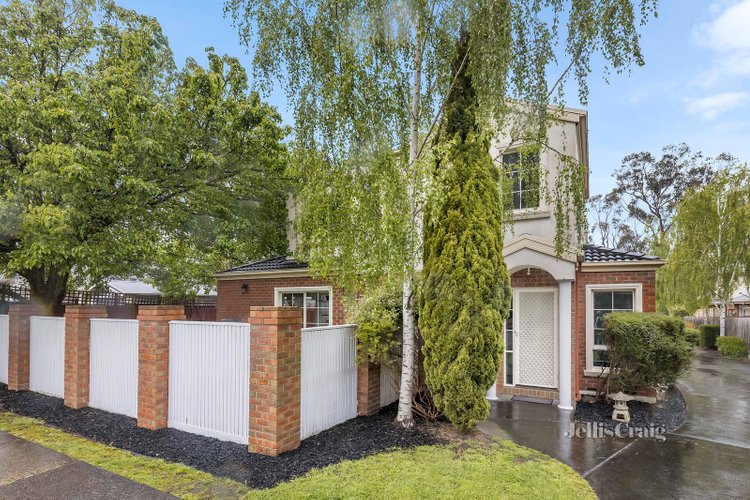 1 19 Lusher Road Croydon 3136