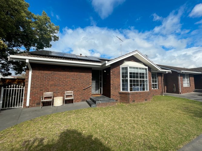 1/19 McMillan Avenue Geelong 3220