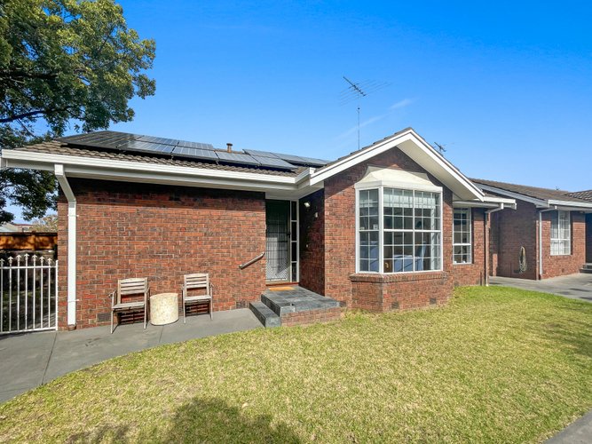 1/19 McMillan Avenue Geelong 3220