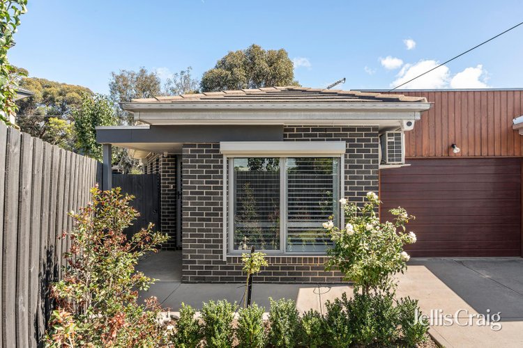 1 19 Merritt Court Altona 3018