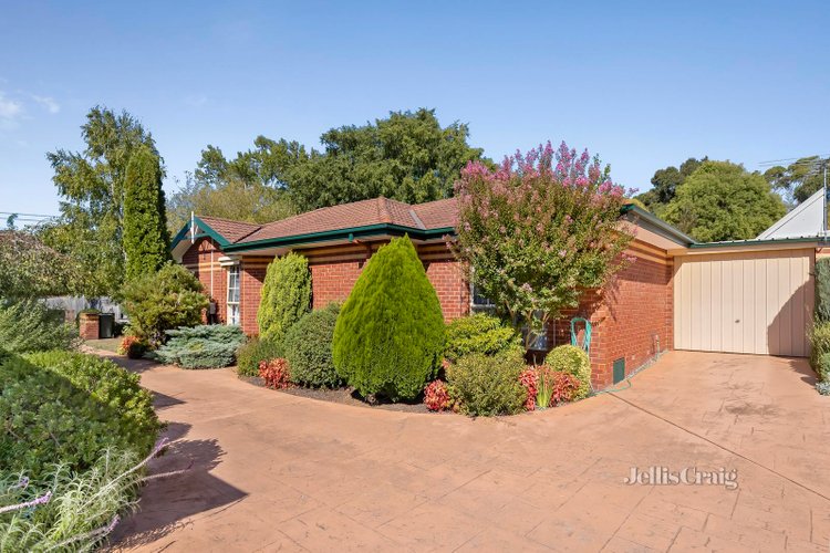 1 19 Nursery Road Croydon 3136