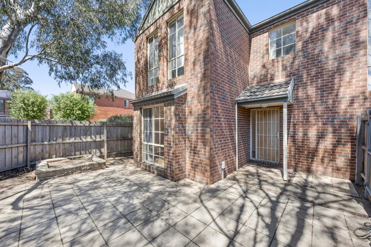 1/19 Sovereign Place Wantirna South 3152