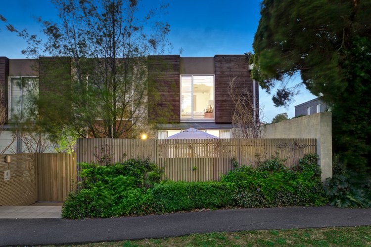 1/19 Trent Street Glen Iris 3146