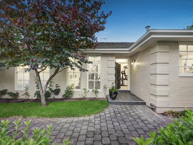 1 1a Kooyongkoot Road Hawthorn 3122