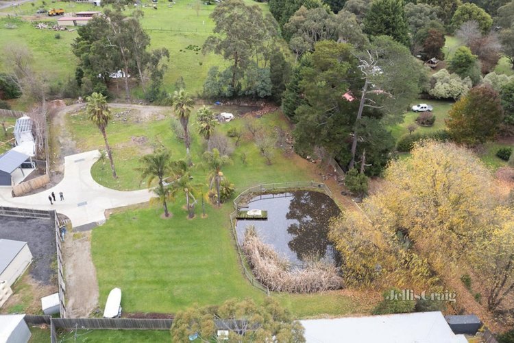 11B Bailey Grove Wandin North 3139
