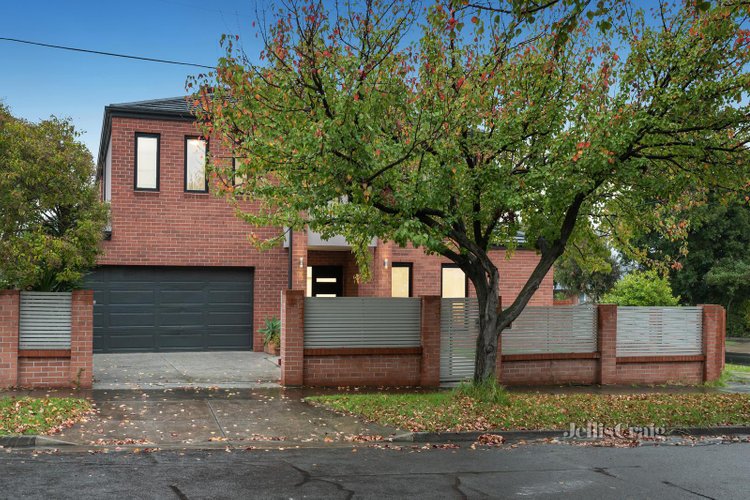 1 2 Bethwyn Street Bentleigh East 3165