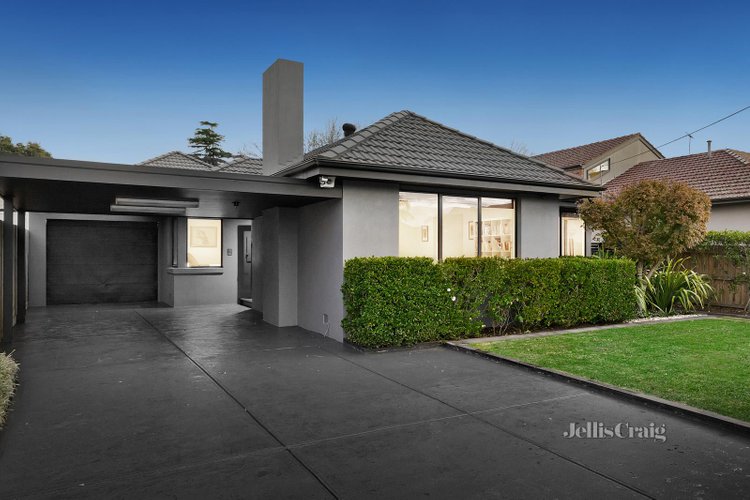 12 Bevan Street Ormond 3204