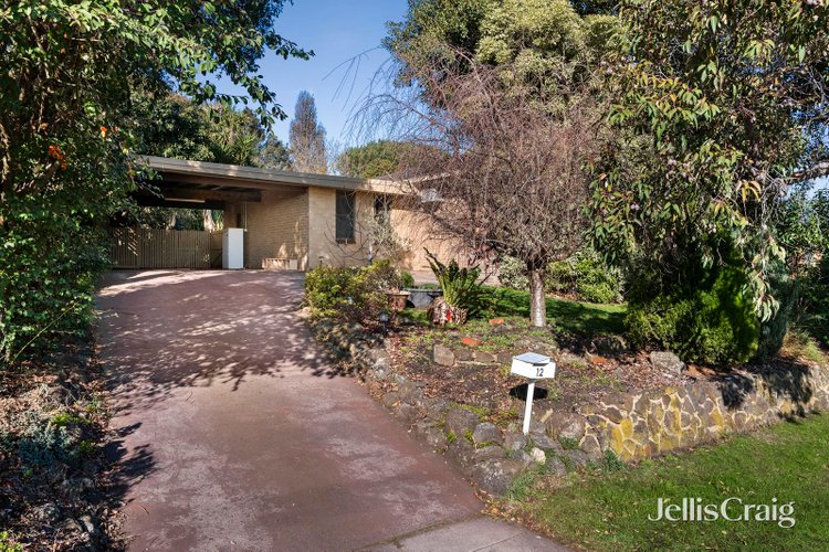 12 Blueberry Road Mooroolbark 3138