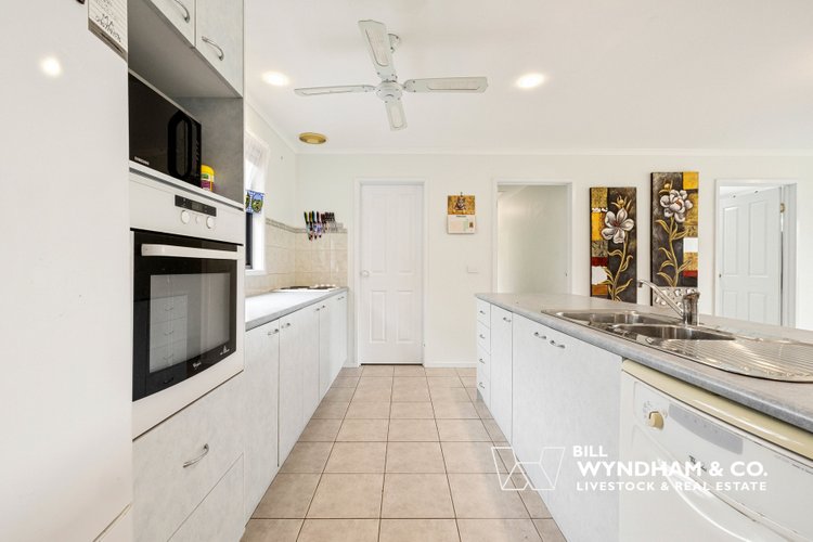 12 Bradley Court, Nicholson