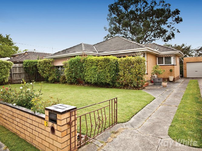 12 Brighton Street Glen Waverley 3150