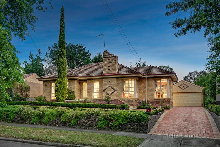 12 Burton Street Balwyn North 3104