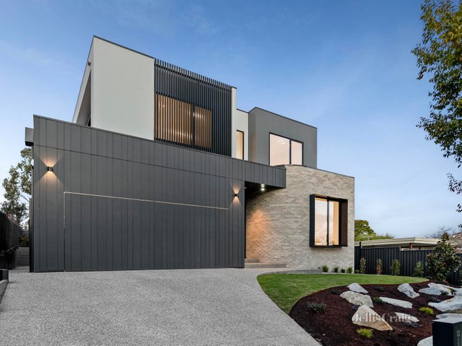 12 Cabena Street Donvale 3111