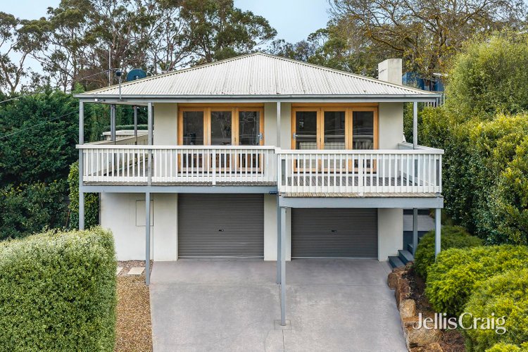 12 Cambridge Road Mount Martha 3934