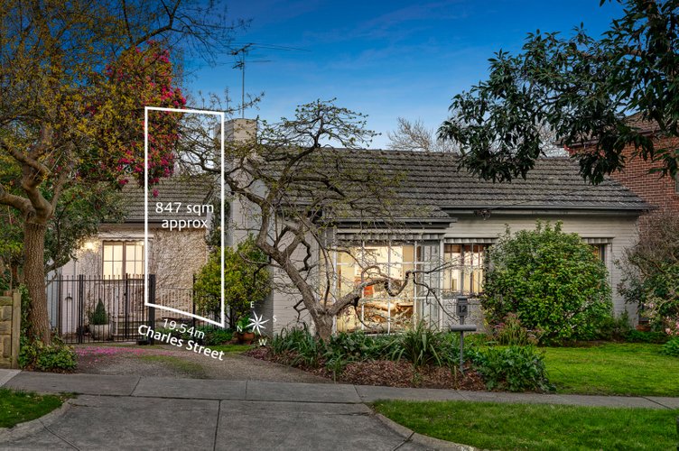 12 Charles Street Kew 3101
