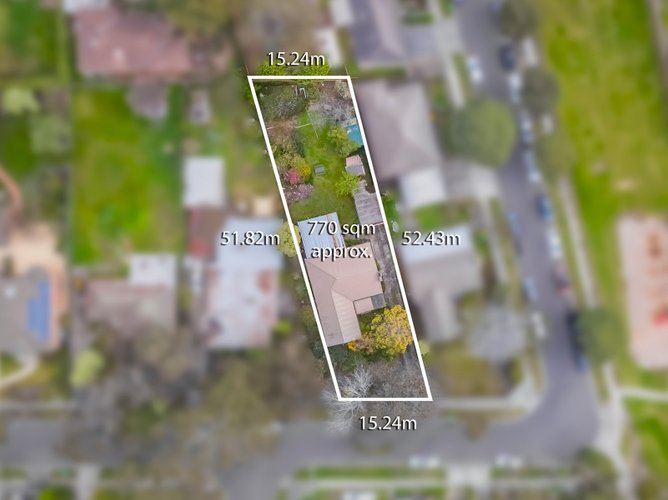 12 Clive Street Mitcham 3132