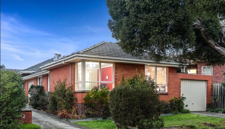 1/2 David Street Box Hill South 3128