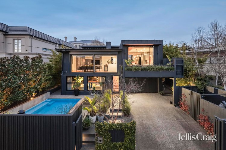12 Davis Street Kew 3101