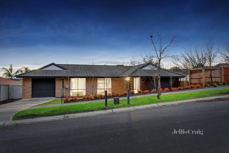 12 Delamere Drive Chirnside Park 3116
